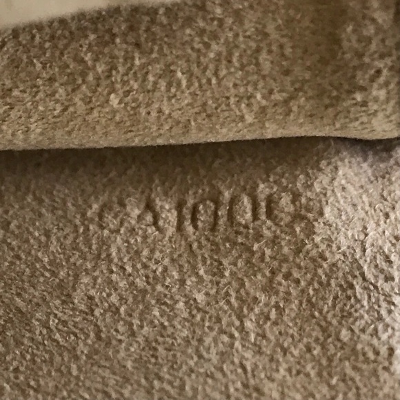 100% AUTHENTIC LOUIS VUITTON MONOGRAM POCHETTE TWIN GM - Picture 5 of 11